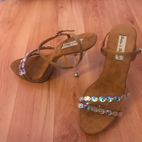 Clear pump - Picture 2 of 2